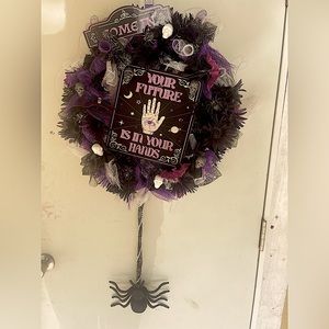 Custom wreaths! Order now! Pictures of the ones I have available now.